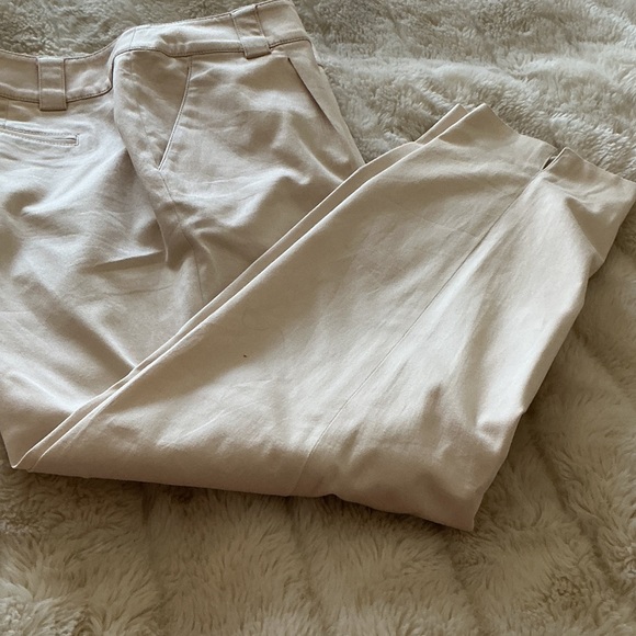 Elegant Cream Trousers from ST. JHON SPORT - Picture 6 of 6